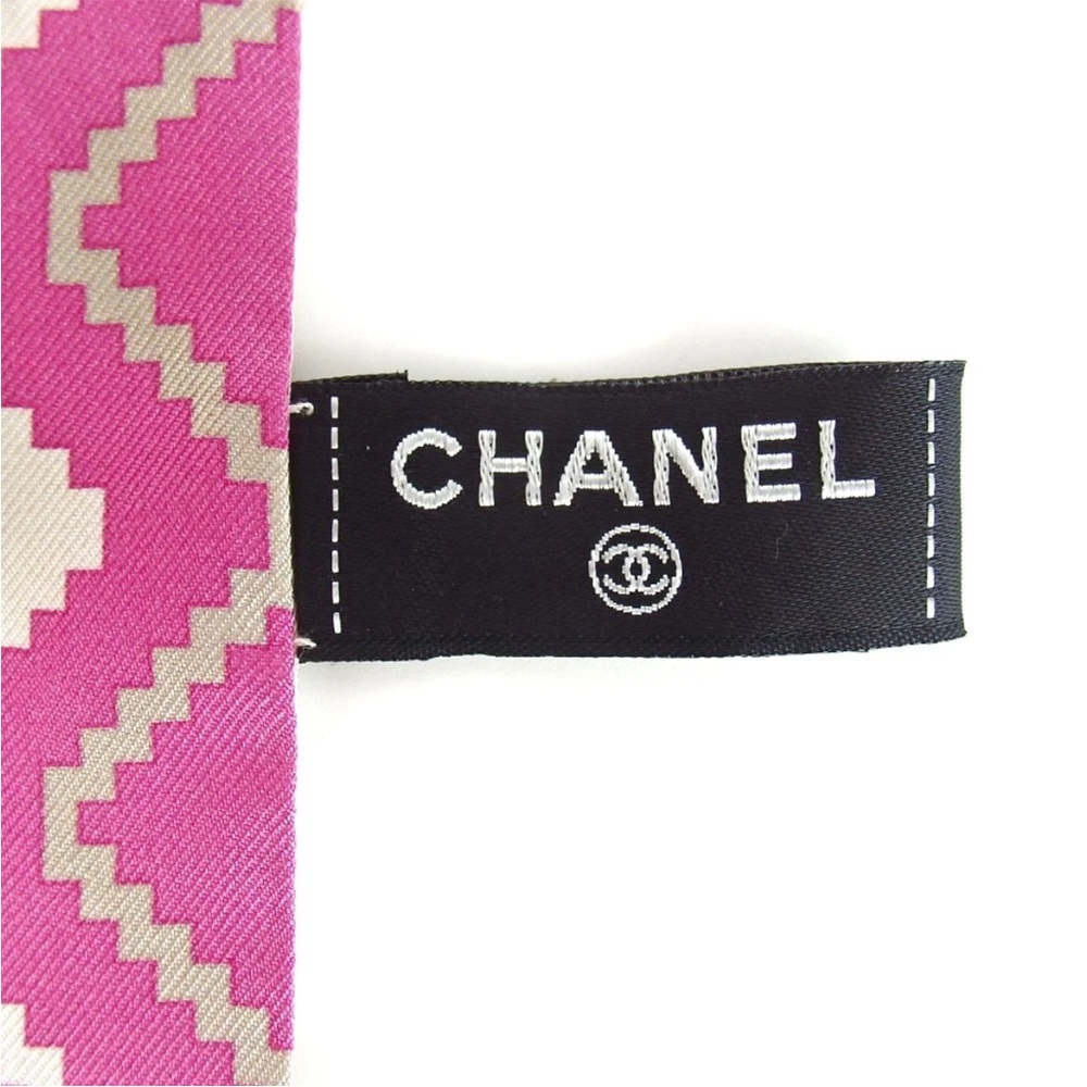 CHANEL Long COCO Mark scarf silk - Picture 5 of 7